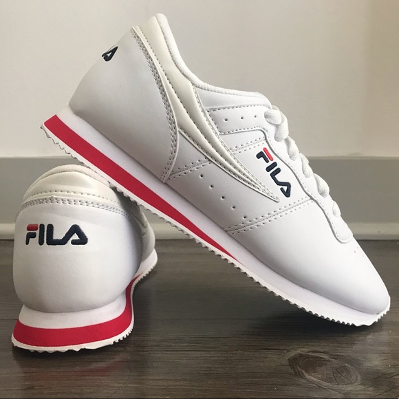 Fila Machu Women’s Sneaker - Picture 5 of 6